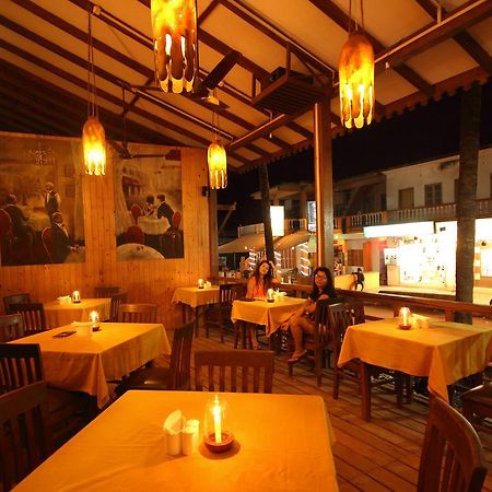 De Baga Deck Comforts Calangute Exterior foto